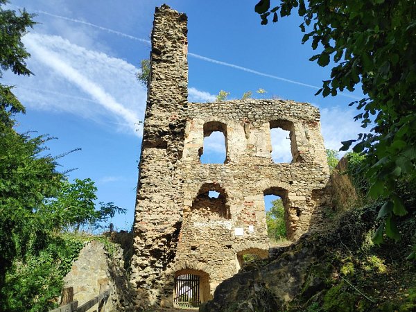Roupov