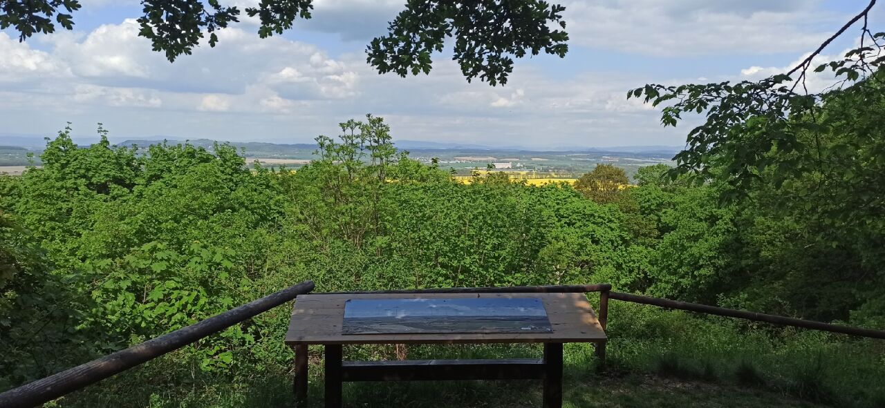 Dědek (357&nbsp;m)
